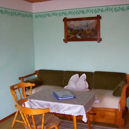 Apartment Pikarthof Frasdorf